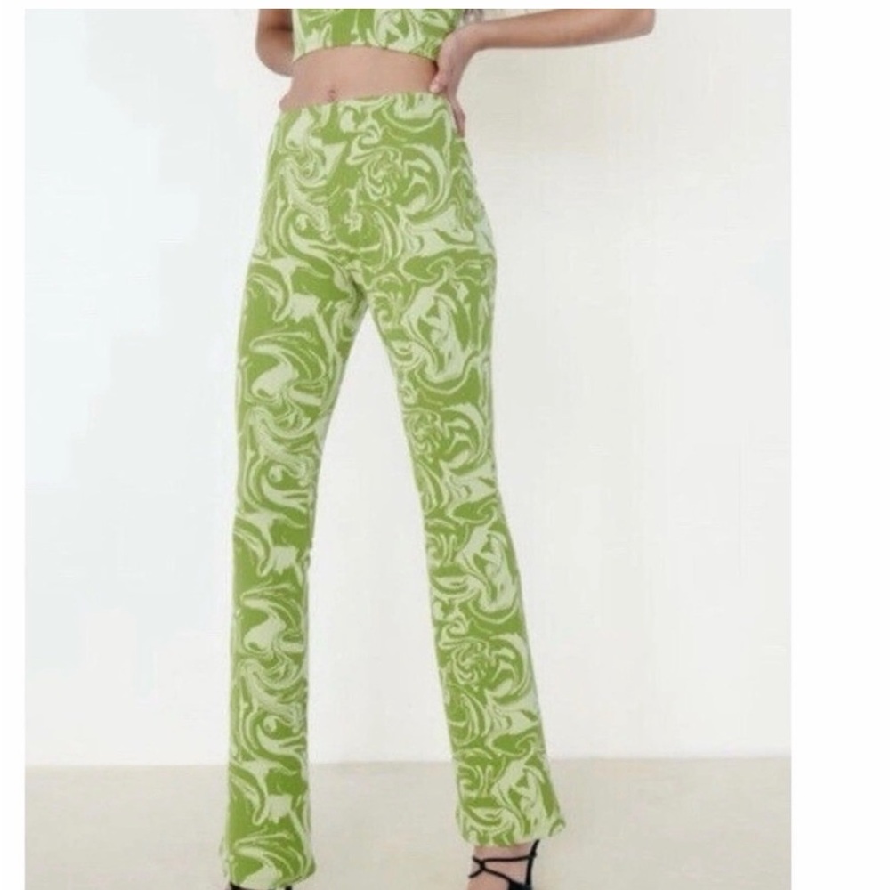 Zara Olive Swirl Pattern Pants